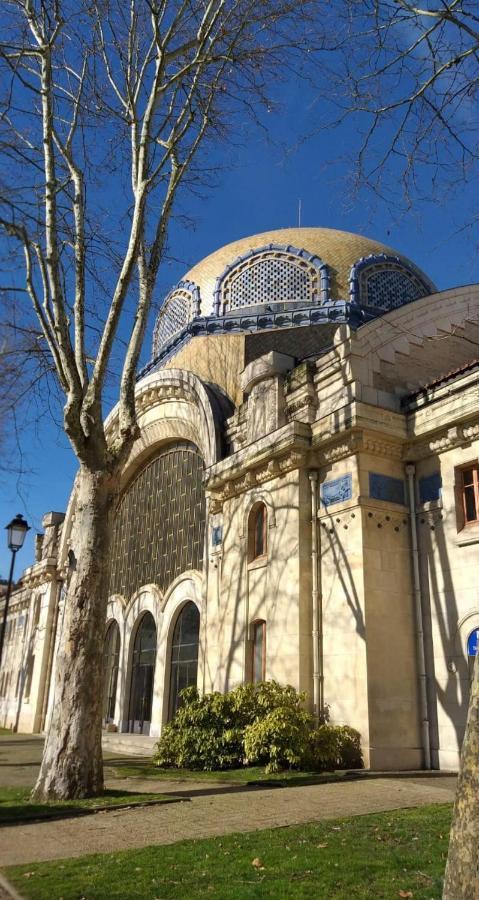 Demeures & Chateaux Le Pavillon D'Enghien, Vichy Centre Esterno foto